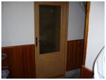 Dvoutřetinkové dveře