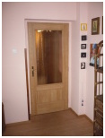 Dvoutřetinkové dveře